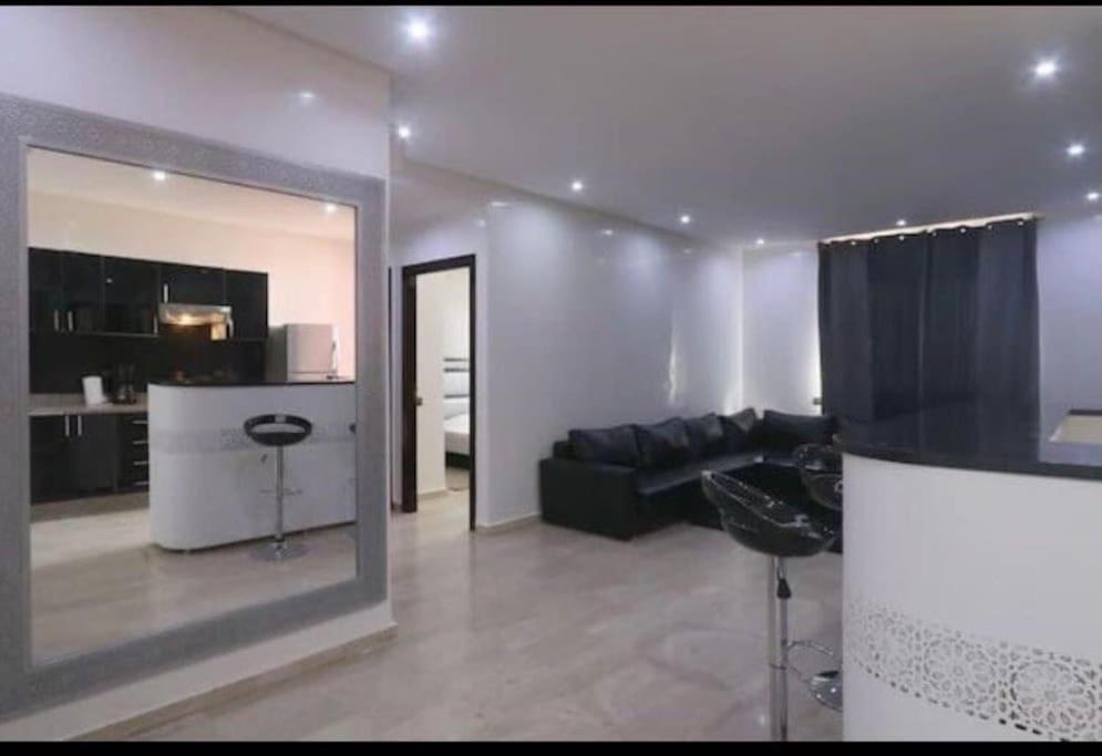 Moderne Appartement T3 A Gueliz Marrakesh Exterior photo