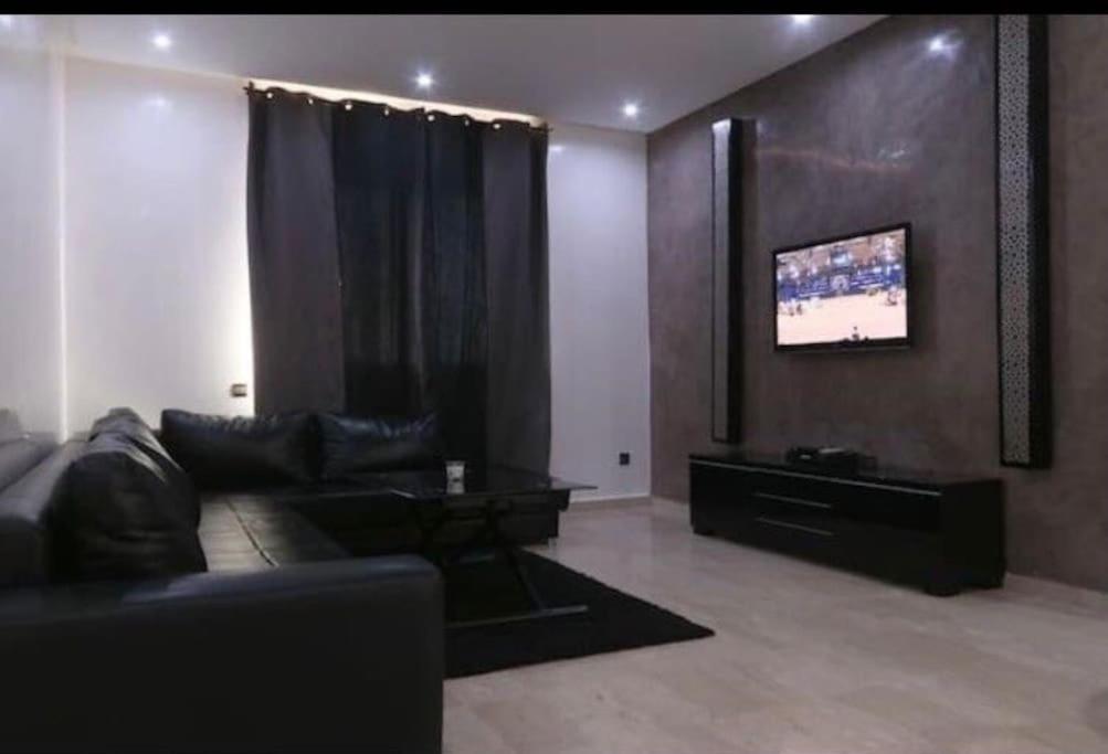 Moderne Appartement T3 A Gueliz Marrakesh Exterior photo