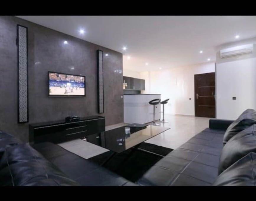 Moderne Appartement T3 A Gueliz Marrakesh Exterior photo